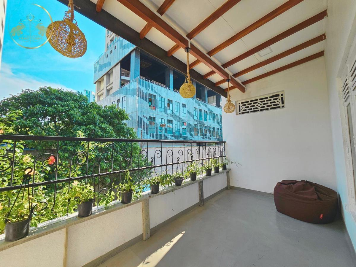 Galle Face Terrace By Tourlux Hostel *