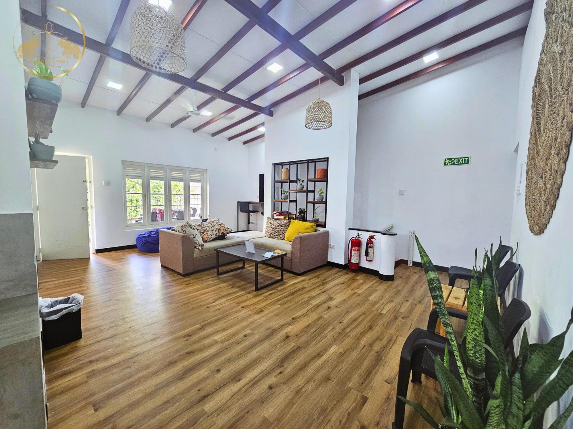 Galle Face Terrace By Tourlux Hostel *