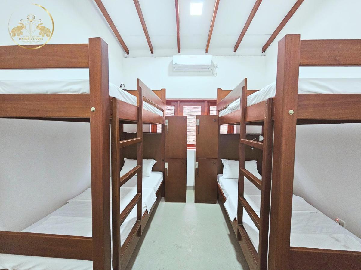 Hostel Galle Face Terrace By Tourlux Colombo