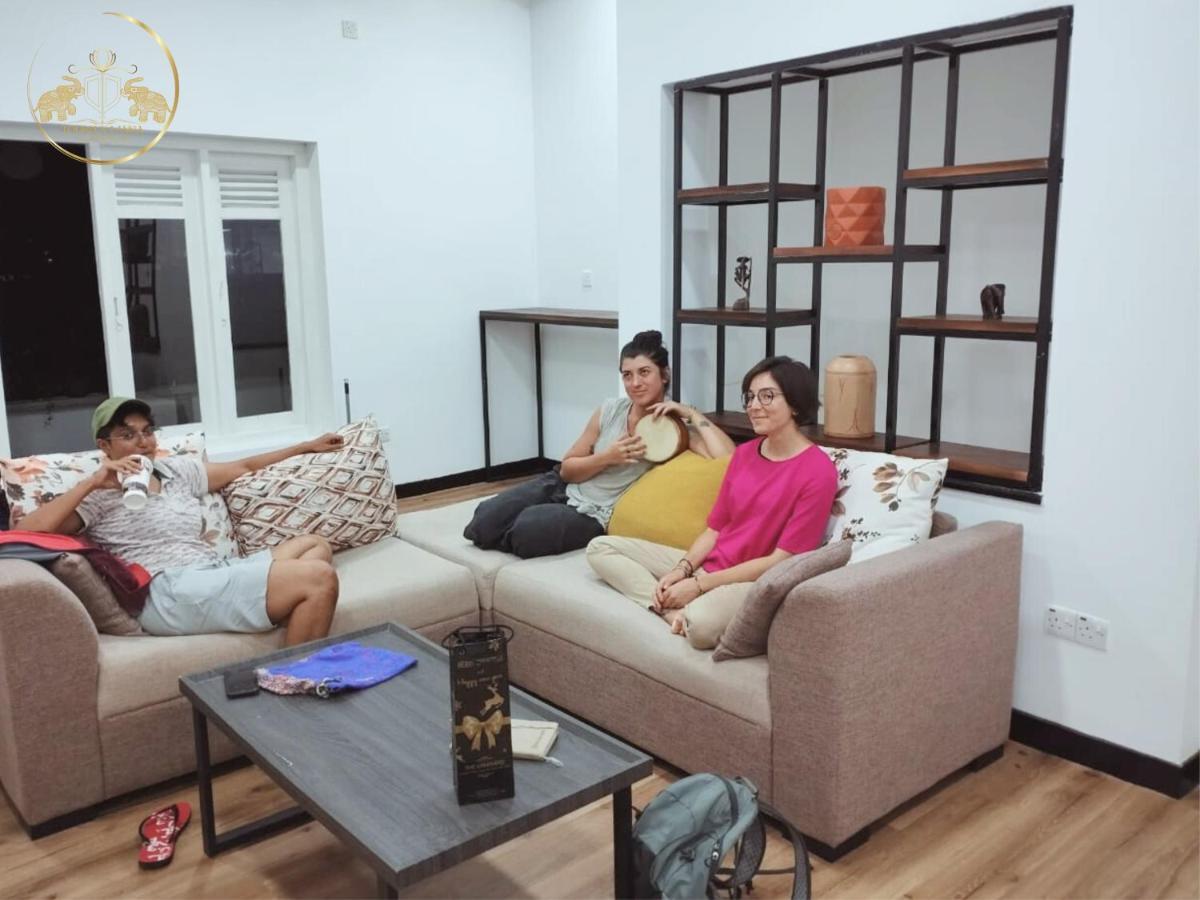 Galle Face Terrace By Tourlux Hostel *